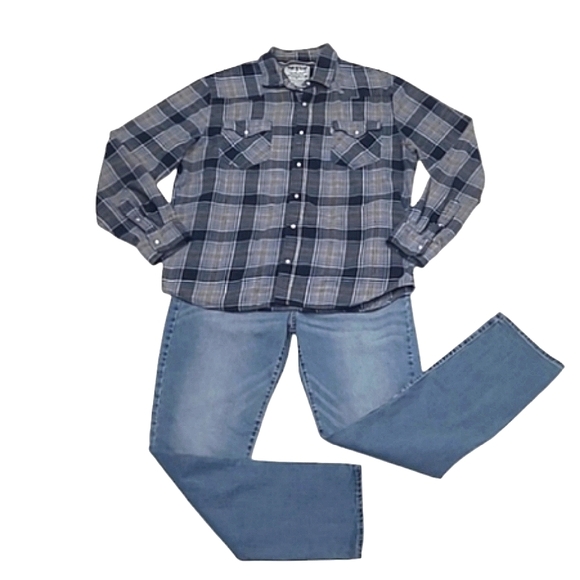 Levi's Plaid Shirt Snap Button Up Front Flannel Pockets Collared Checkered Top - Picture 1 of 17